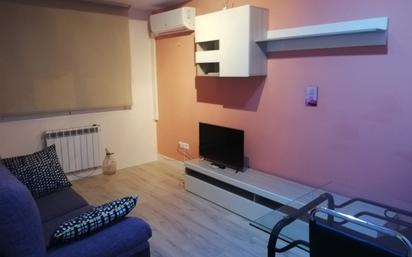 Sala d'estar de Pis en venda en  Zaragoza Capital amb Aire condicionat, Calefacció i Terrassa