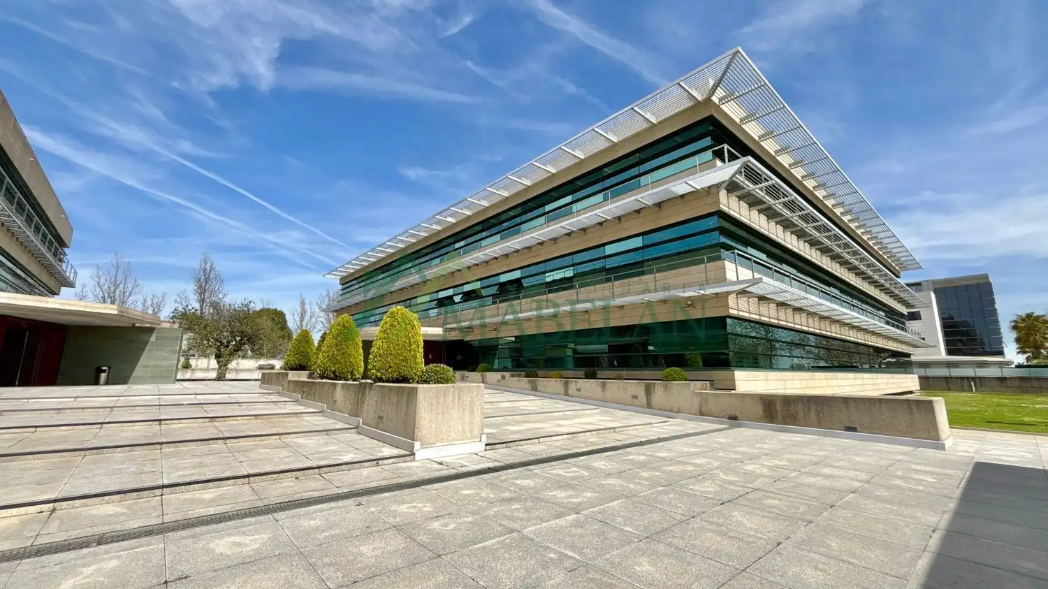 Exterior view of Office for sale in Las Rozas de Madrid  with Heating