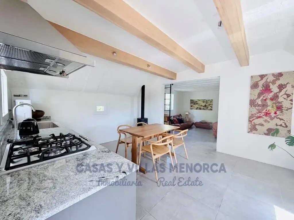Cuina de Finca rústica en venda en Sant Lluís