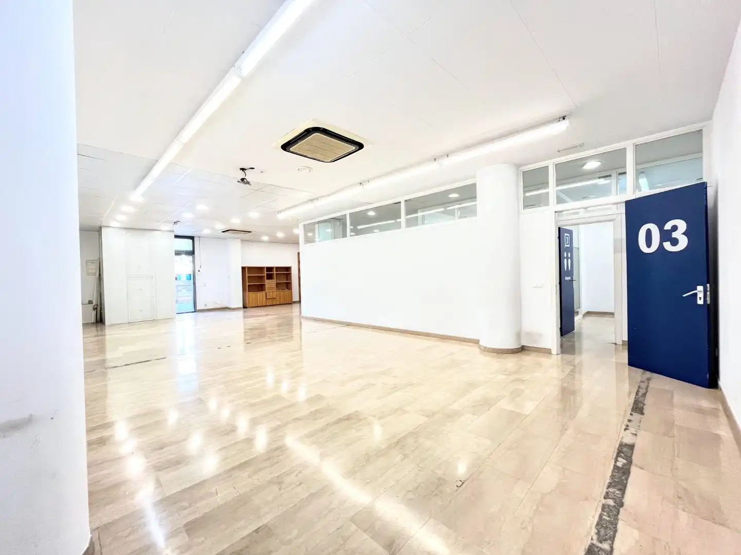 Gewerbefläche zum Verkauf in Salvador Espriu 85, imagen 8