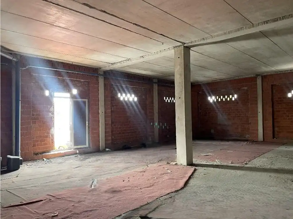 Local comercial en venda a Llanera, imagen 5