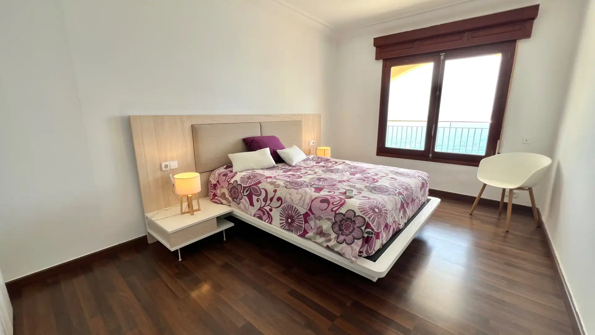 Bedroom of Flat for rent in Alcúdia  with Air Conditioner, Parquet flooring and Terrace