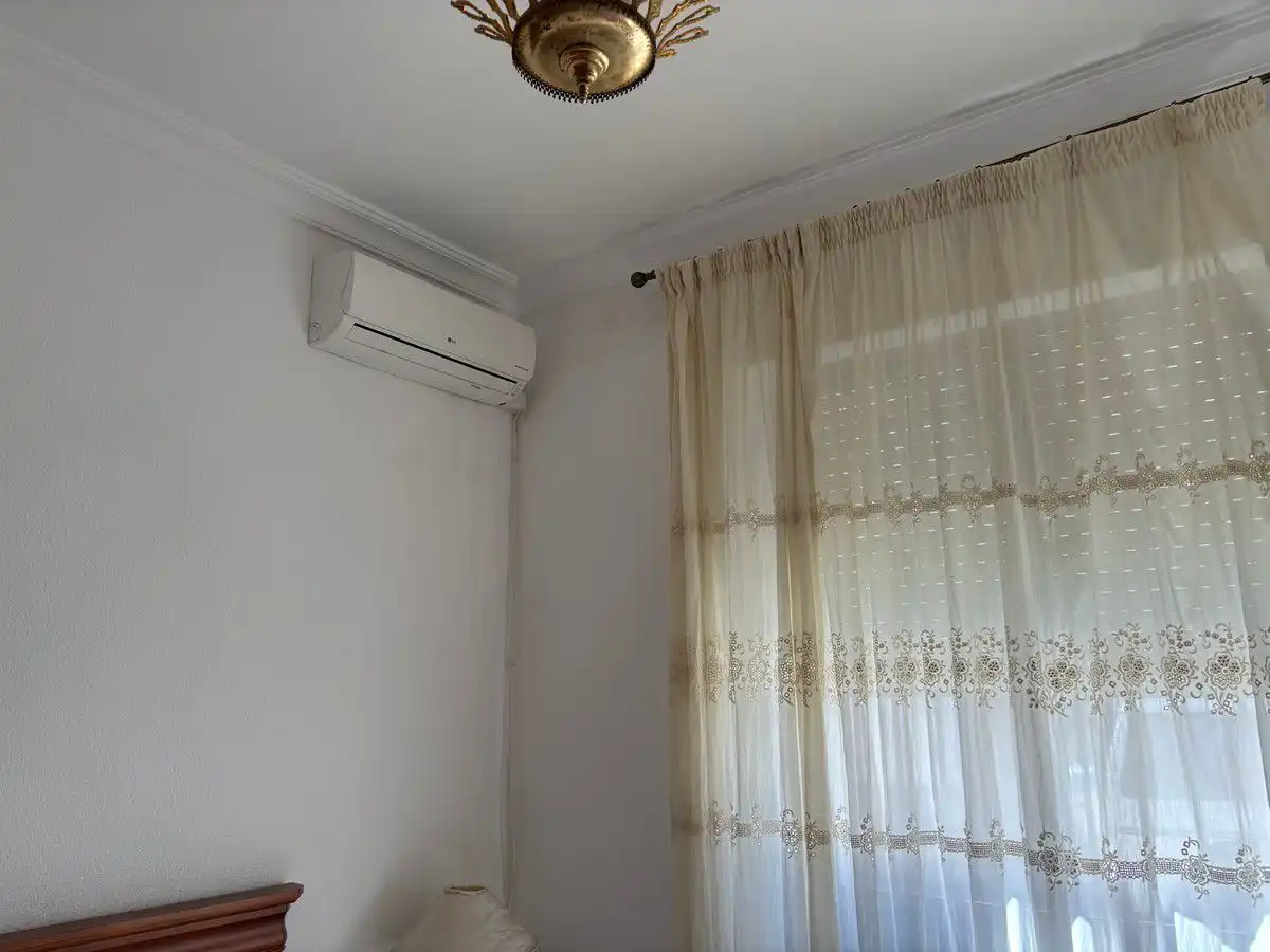 Casa amb terrassa en venda a Bollullos Par del Condado, imagen 4