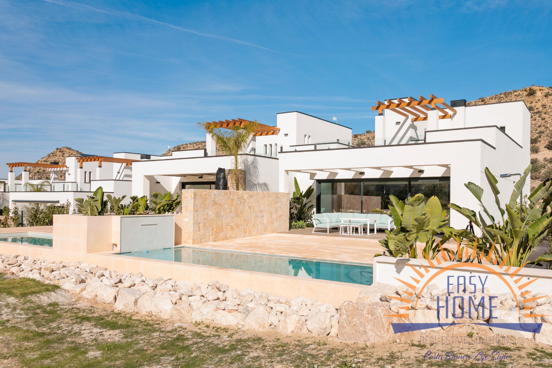 Jardí de Casa o xalet en venda en Monforte del Cid amb Aire condicionat, Calefacció i Jardí privat