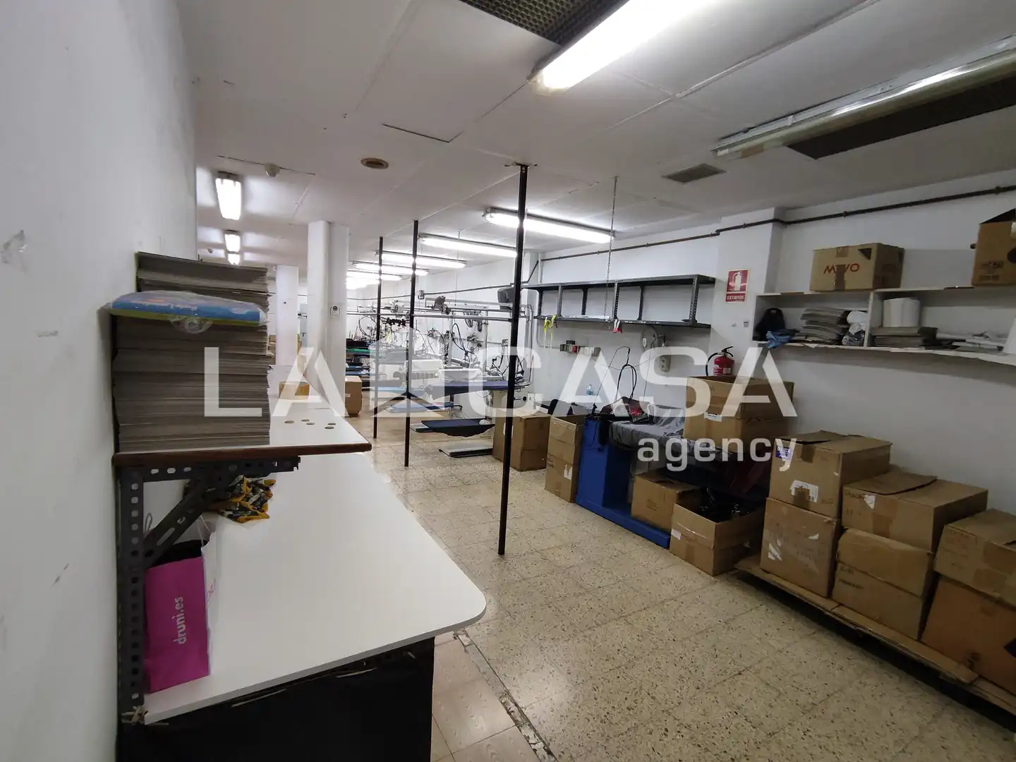 Local comercial en venda a Carrer de Calaf, imagen 19