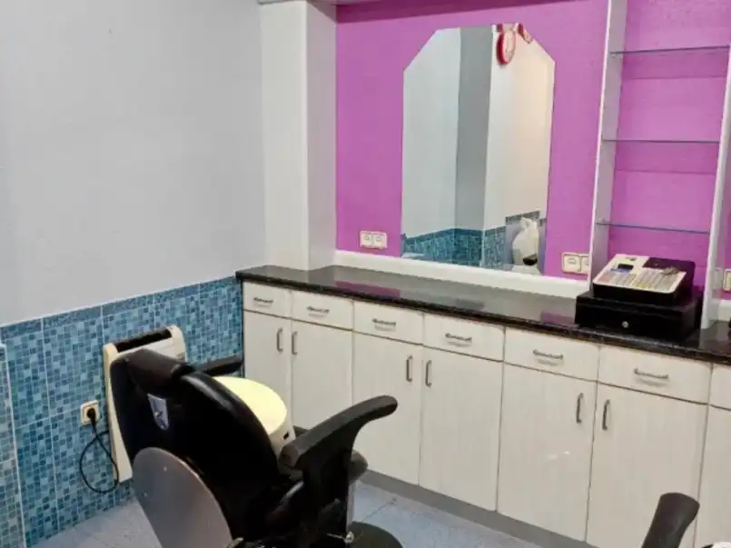 Baño de Local en venta en Sestao  con Amueblado