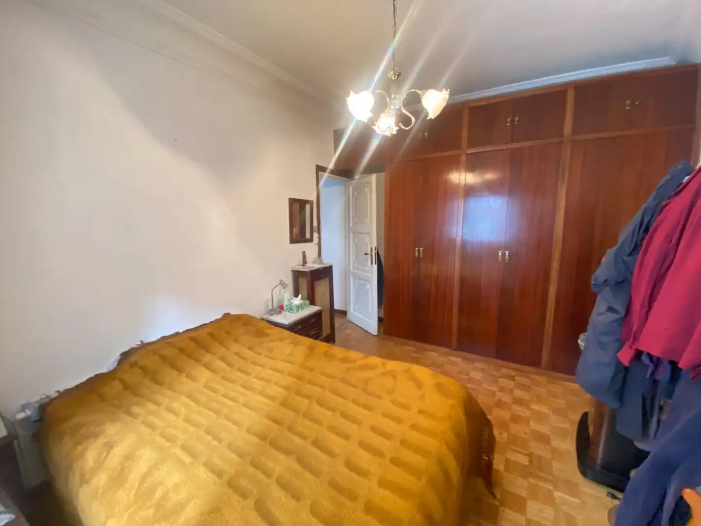 Dormitori de Pis en venda en Madrid amb Calefacció, Parquet i Terrassa