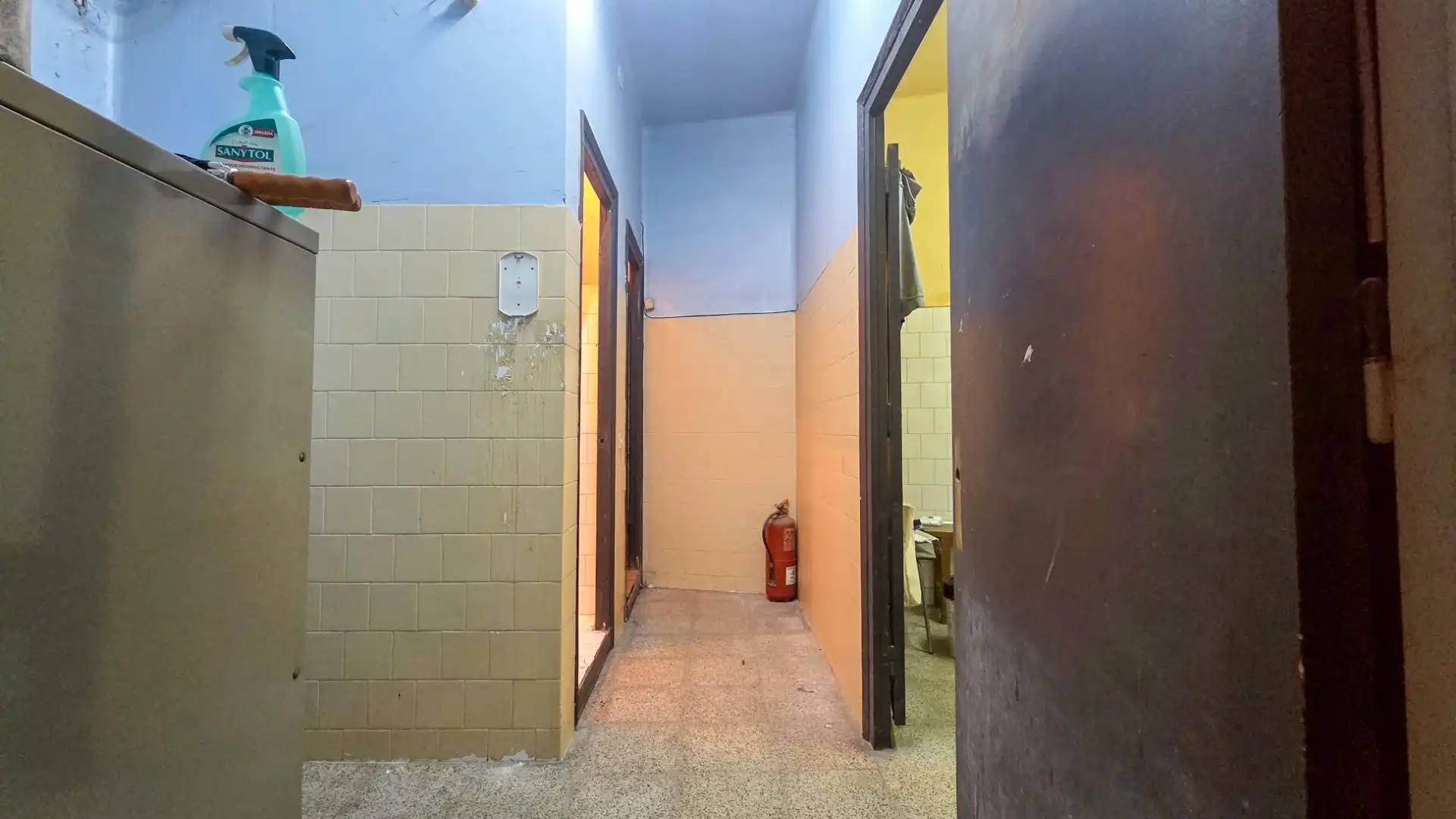 Industrial building for sale in Calle TALLERS 7, imagen 9