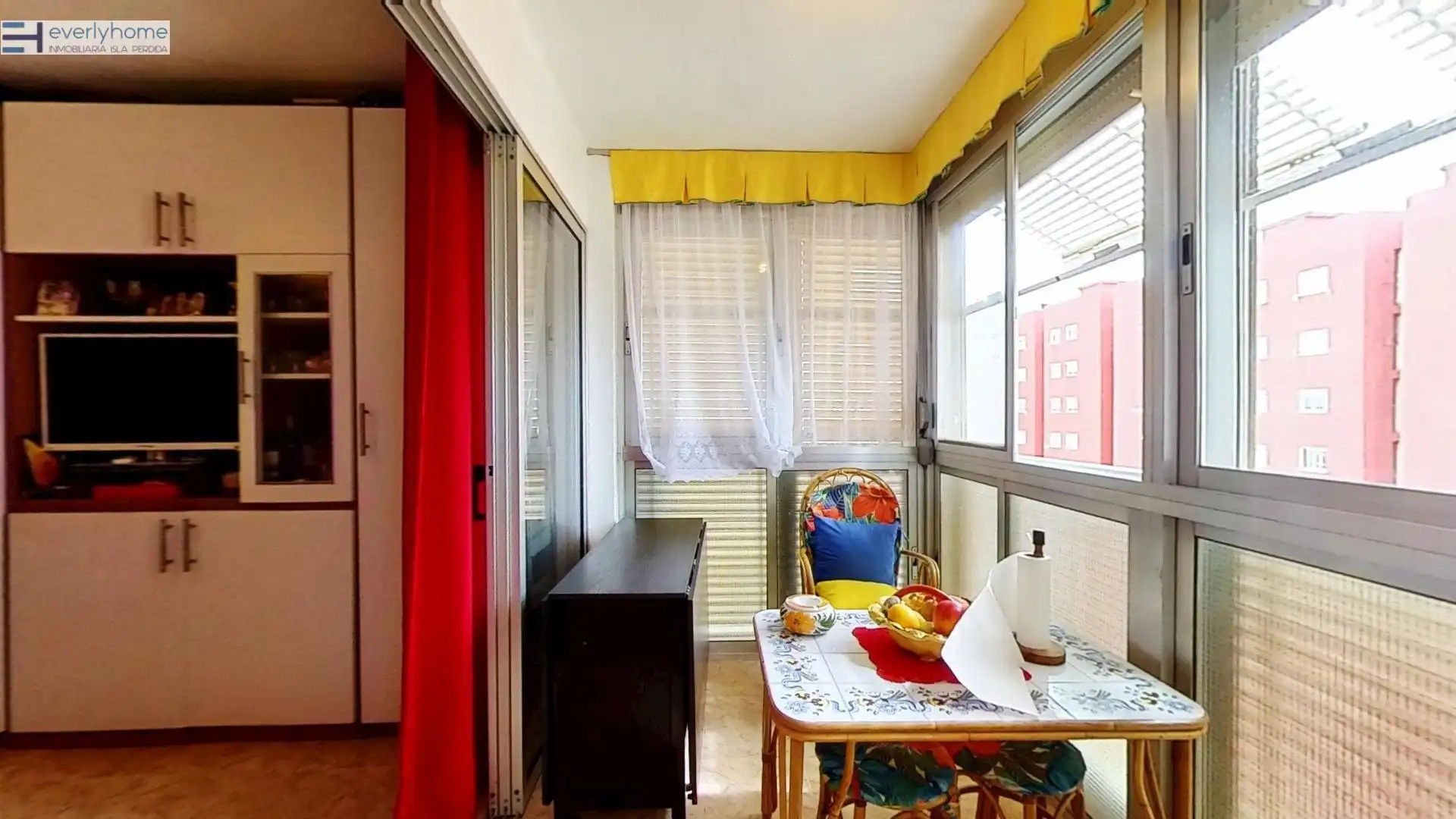 Terraza de Apartamento en venta en La Pobla de Farnals con Jardín privado y Piscina comunitaria