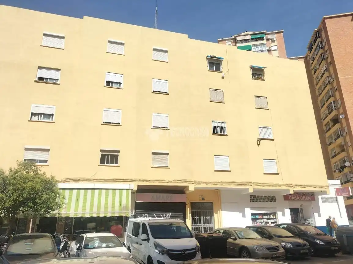Vista exterior de Piso en venta en Málaga con Terraza
