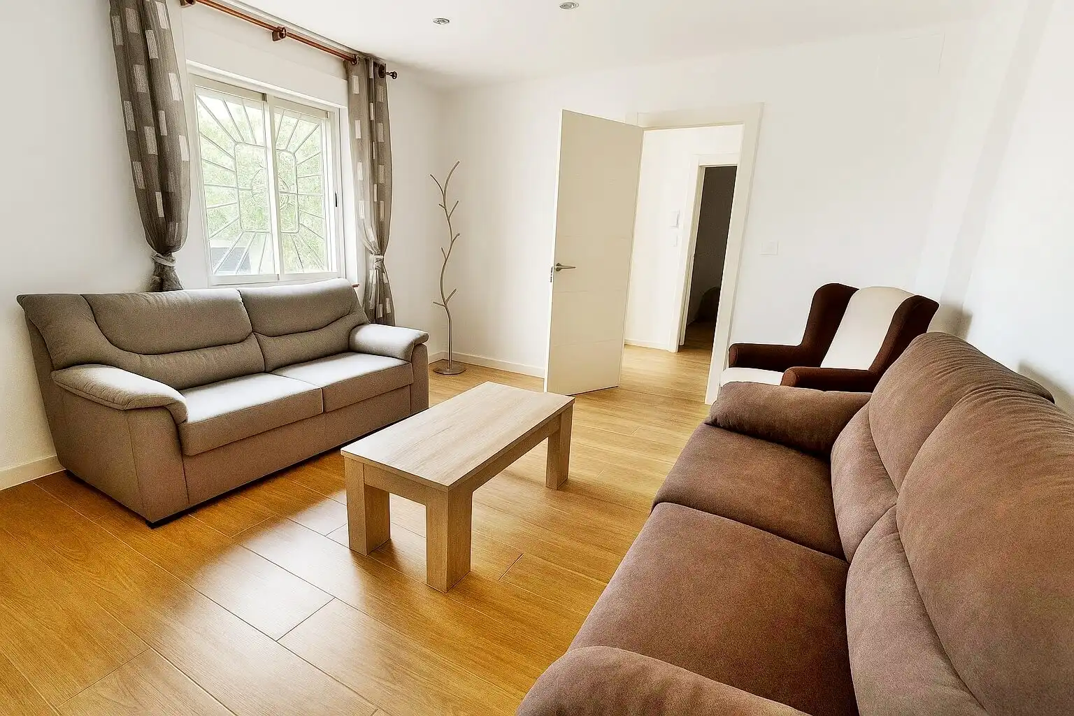 Sala de estar de Casa o chalet de alquiler en Polanco con Calefacción, Terraza y Trastero