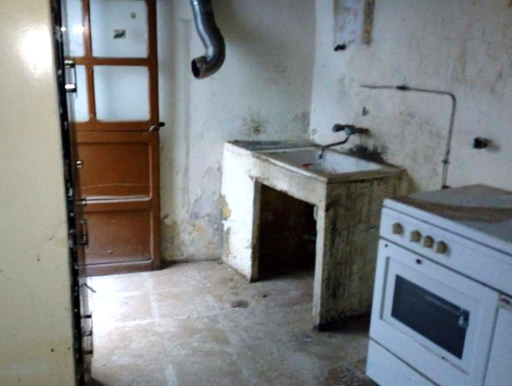 Cuina de Casa adosada en venda en Navahermosa amb Terrassa
