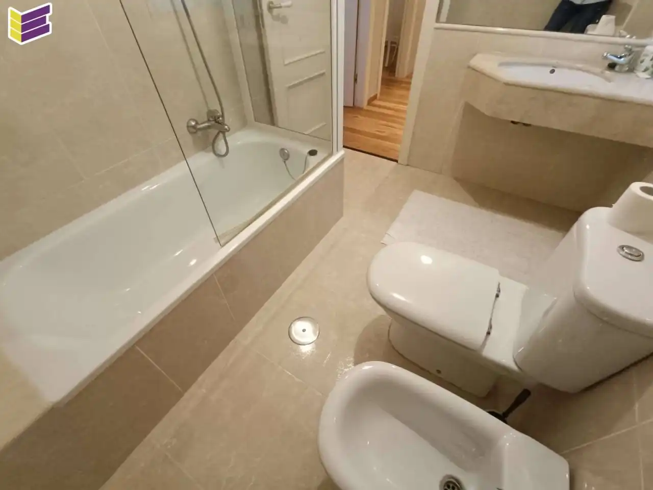 Baño de Dúplex en venta en Mondariz-Balneario con Aire acondicionado, Parquet y Trastero