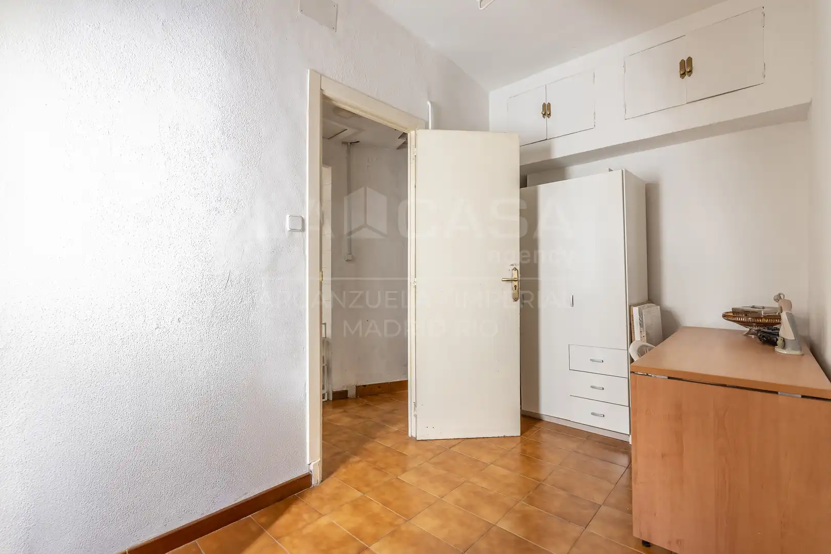 Bedroom of Flat for sale in Madrid  with Heating, Terrace and Storage room