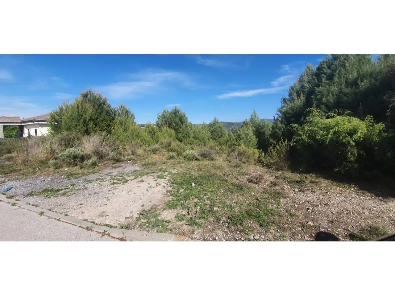 Terreny residencial en venda a Calle ISARD 45