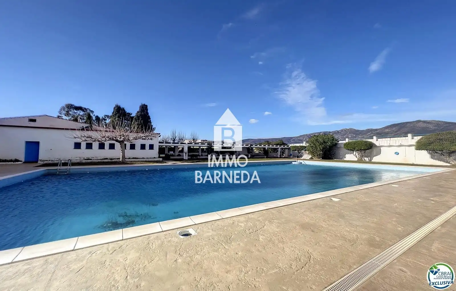 Garden of Flat for sale in Roses  with Heating, Terrace and Swimming Pool