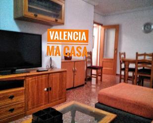 Bedroom of Flat to rent in  Valencia Capital  with Air Conditioner, Heating and Furnished