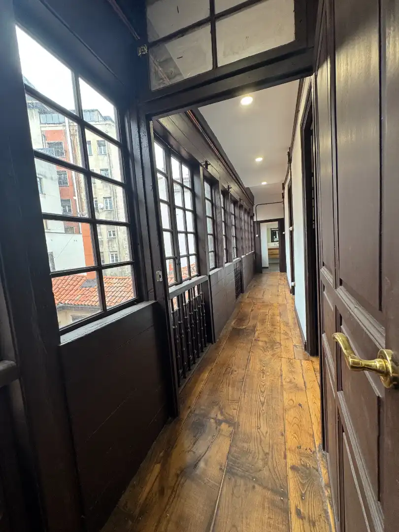 Wohnung zur Miete in Oviedo  mit Ofen und Balkon