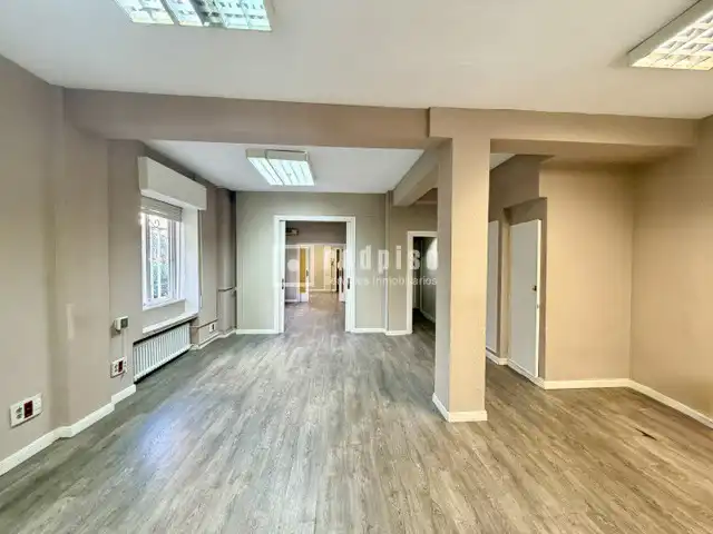 Flat for sale in Madrid  with Air Conditioner, Heating and Terrace