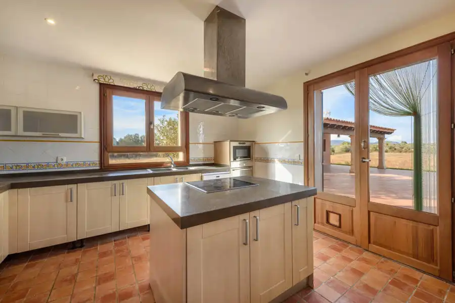 Casa rústica con piscina en venta en Santanyí Poble, imagen 6