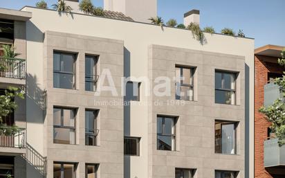 Vista exterior de Àtic en venda en Sant Feliu de Llobregat amb Aire condicionat, Calefacció i Terrassa