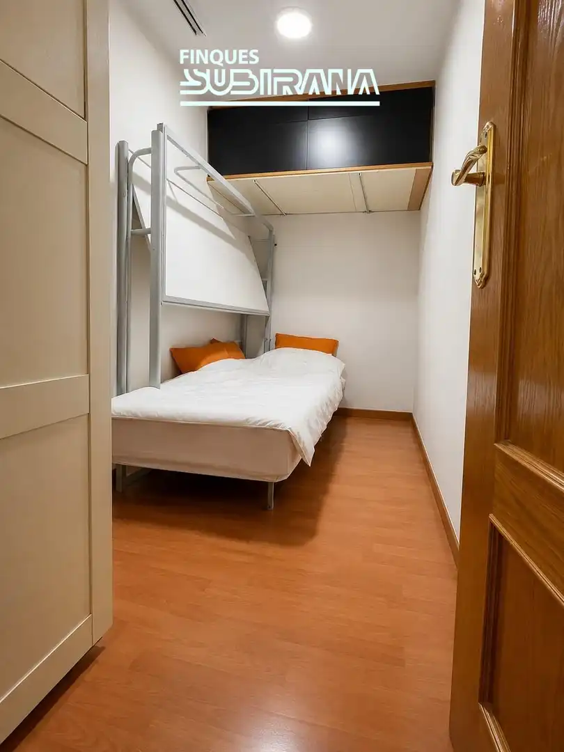 Schlafzimmer von Wohnung zum Verkauf in Capellades mit Heizung