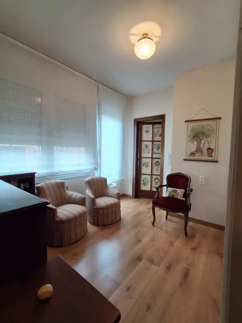 Wohnzimmer von Wohnung zum Verkauf in Barcelona mit Klimaanlage, Heizung und Parkett