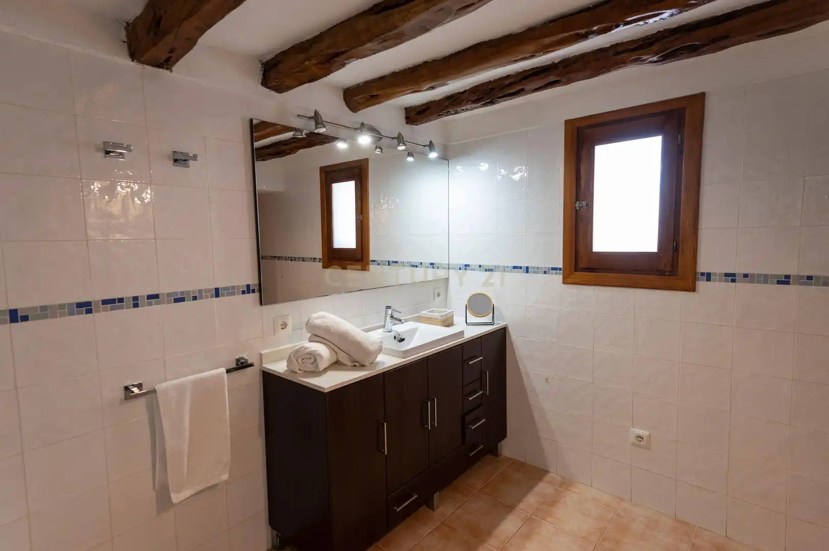 Badezimmer von Haus oder Chalet zur Miete in Sant Josep de sa Talaia mit Klimaanlage, Privatgarten und Möbliert