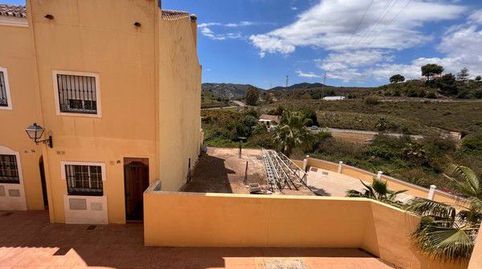 Foto 3 de Casa adosada en venta en Avda Pescia - Ctra de Frigiliana, Nerja