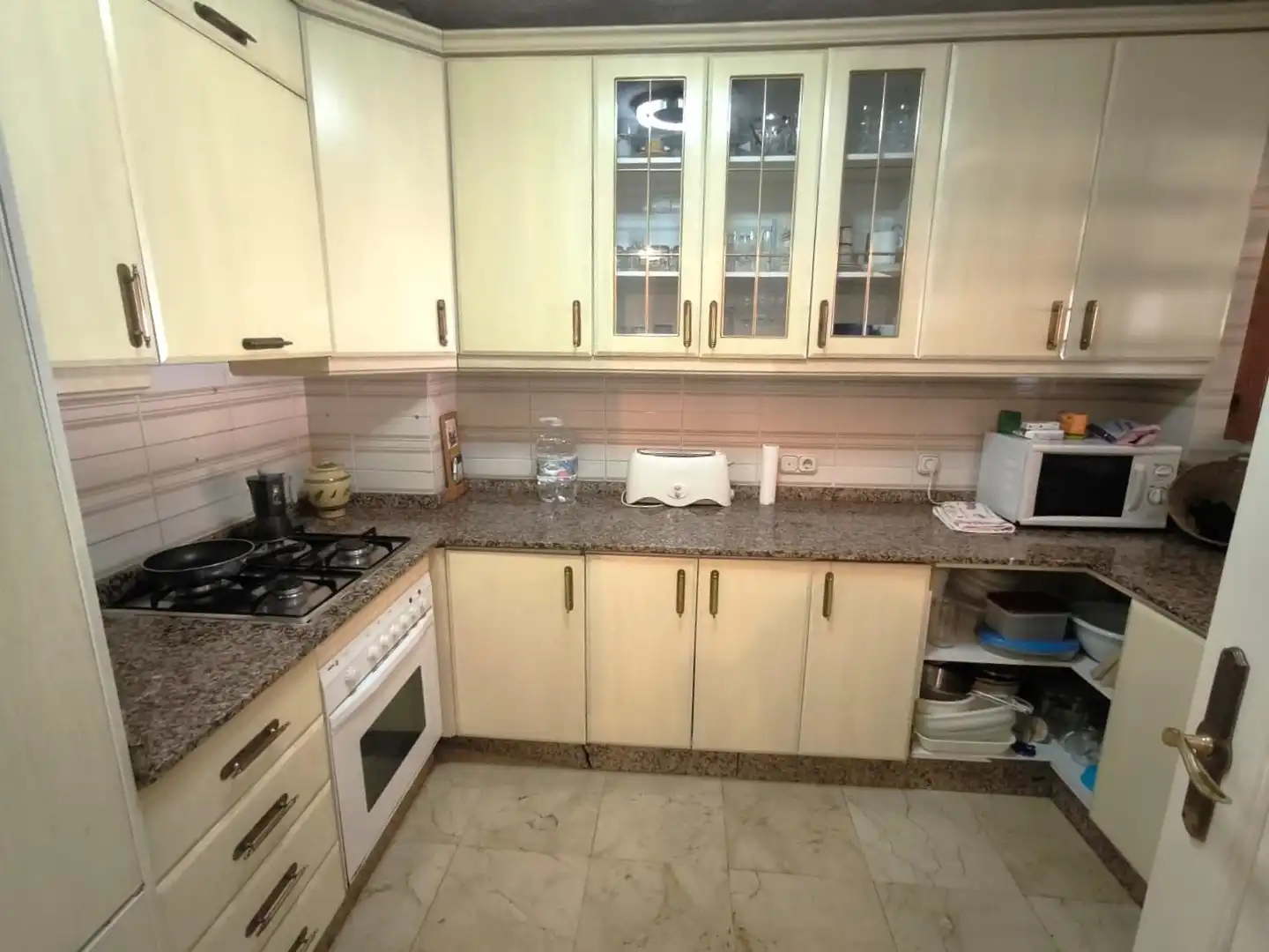 Cuina de Pis en venda en Fuengirola amb Terrassa
