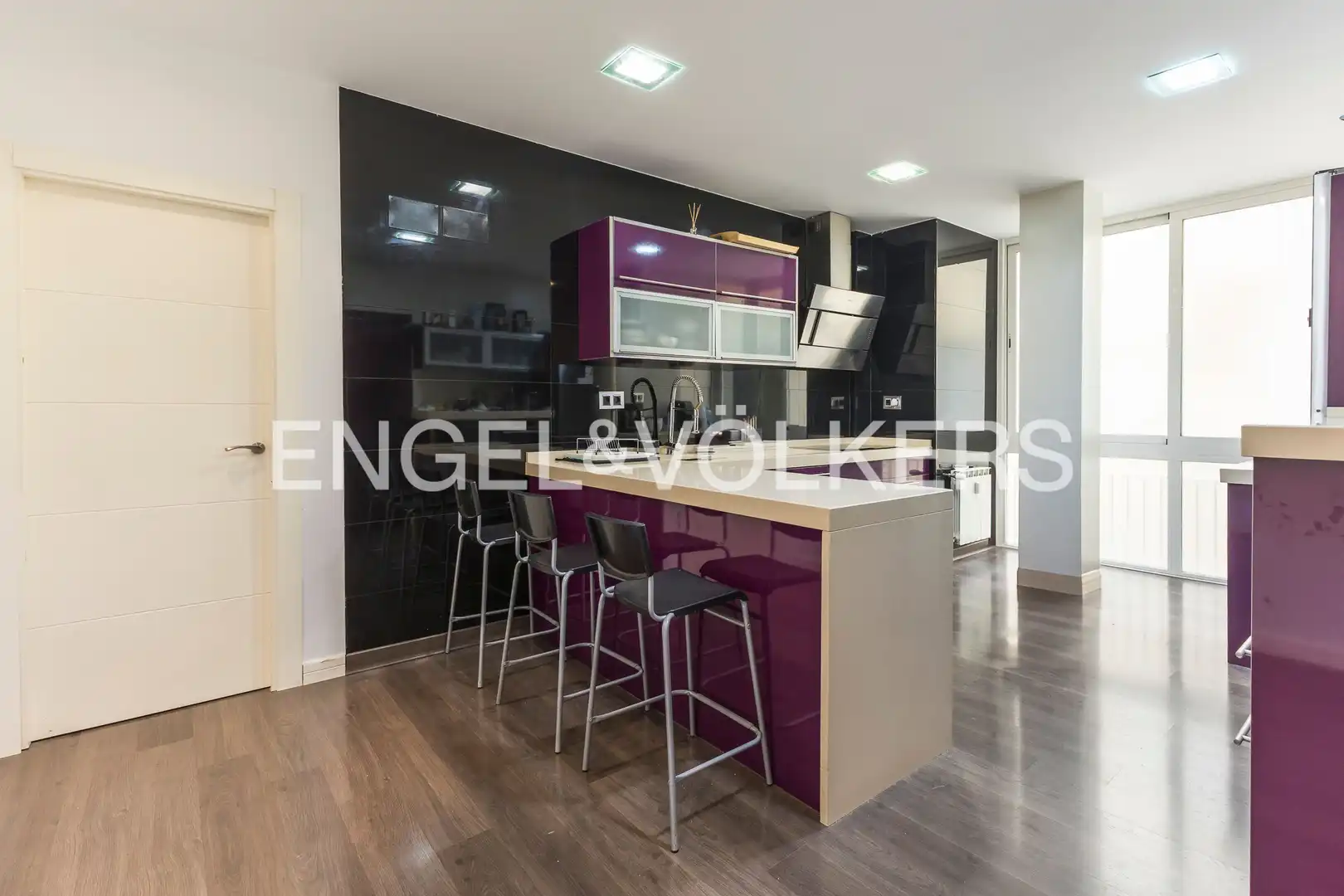 Cocina de Piso de alquiler en Madrid con Aire acondicionado, Calefacción y Amueblado