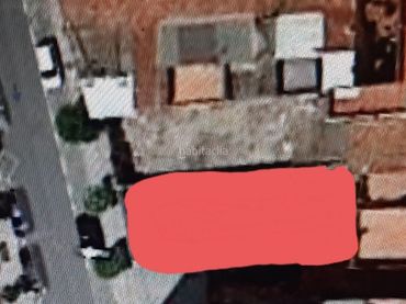 Terreno residencial en venta en Avinguda de Sant Andreu 15