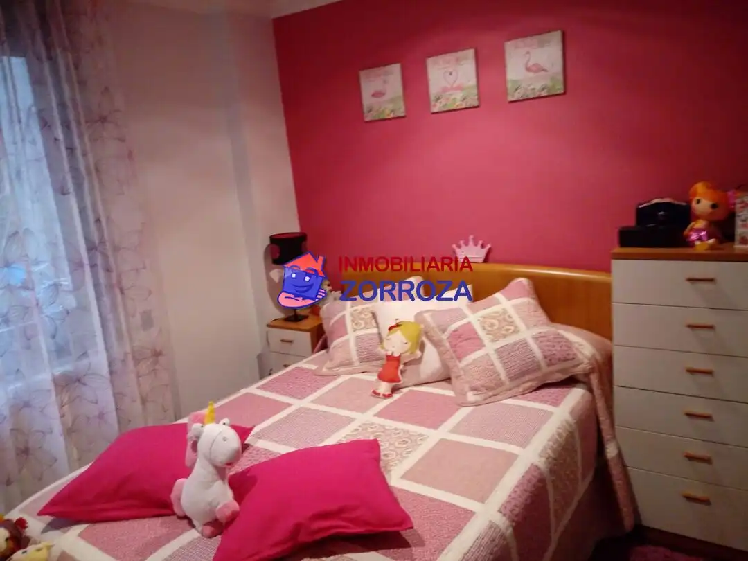 Habitación de Piso en venta en Bilbao  con Calefacción y Amueblado