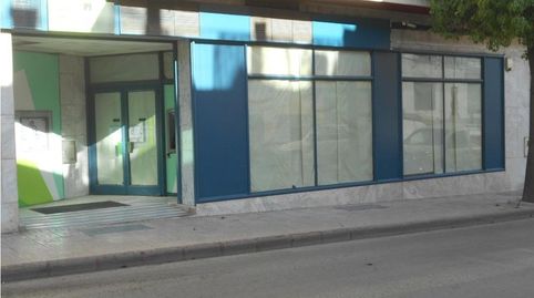 Local en venta en Martos, Jaén.