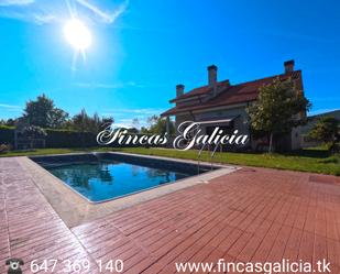 Piscina de Casa o xalet en venda en Verín amb Calefacció, Jardí privat i Terrassa
