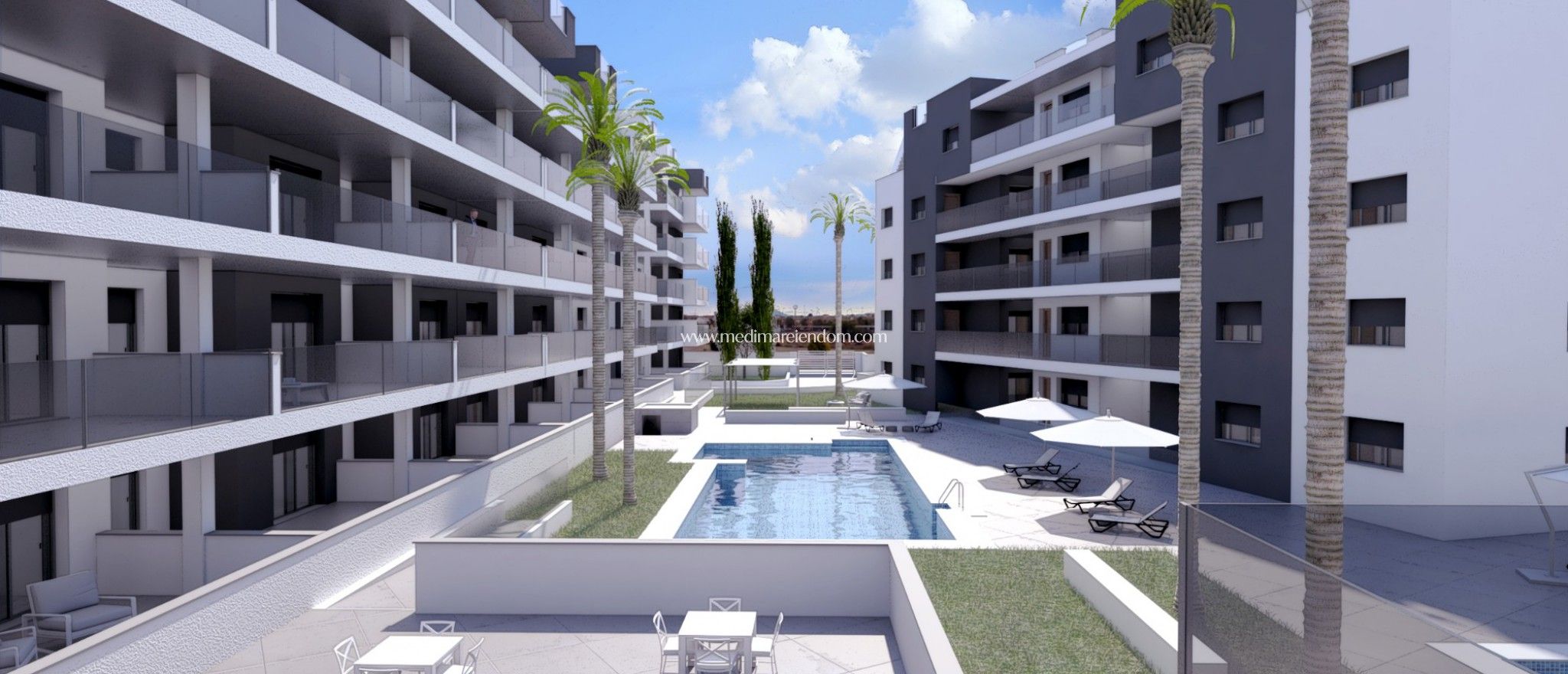 Swimming pool of Flat for sale in Los Alcázares  with Terrace