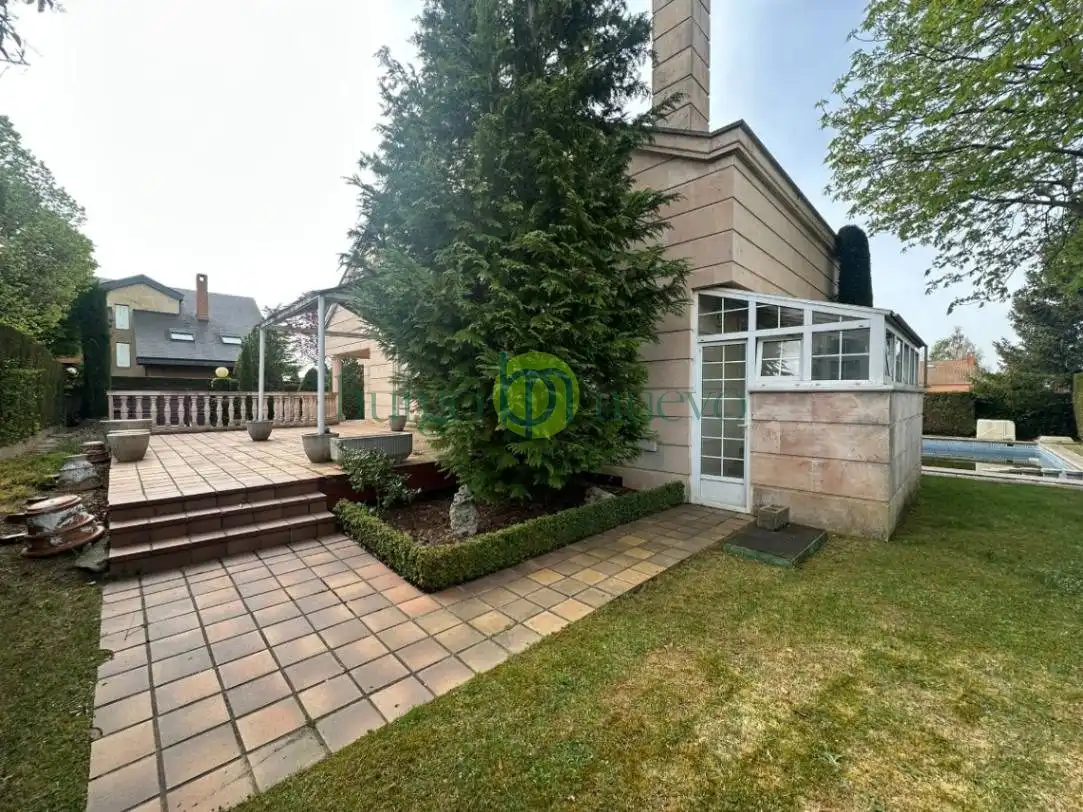 Terraza de Casa o chalet en venta en Las Eras de Renueva