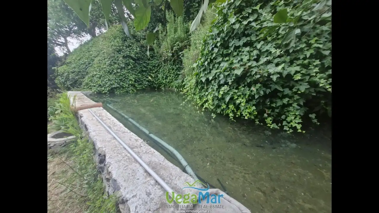 Vista exterior de Finca rústica en venda en Jete amb Jardí privat, Terrassa i Piscina