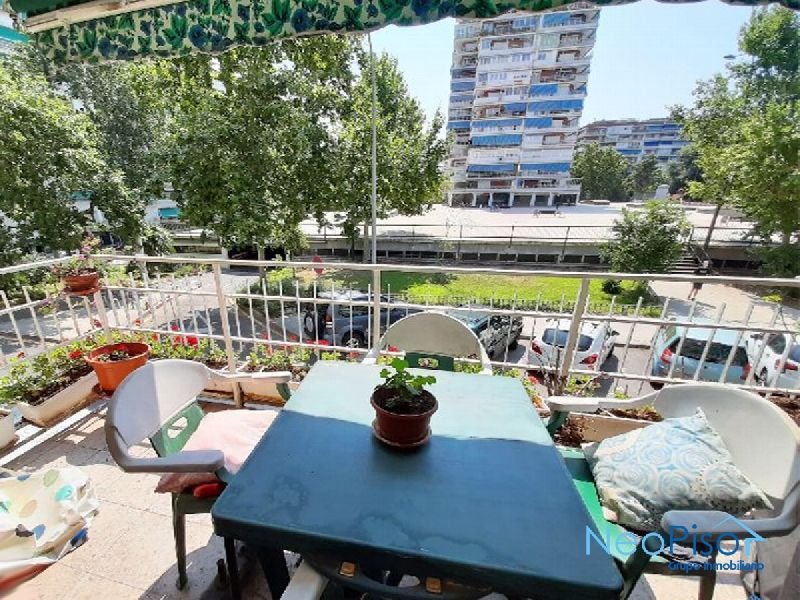 Vista exterior de Pis en venda en Alcorcón amb Terrassa