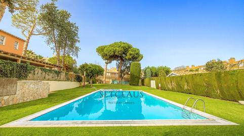Foto 3 de Casa adosada en venda a Alella, Barcelona