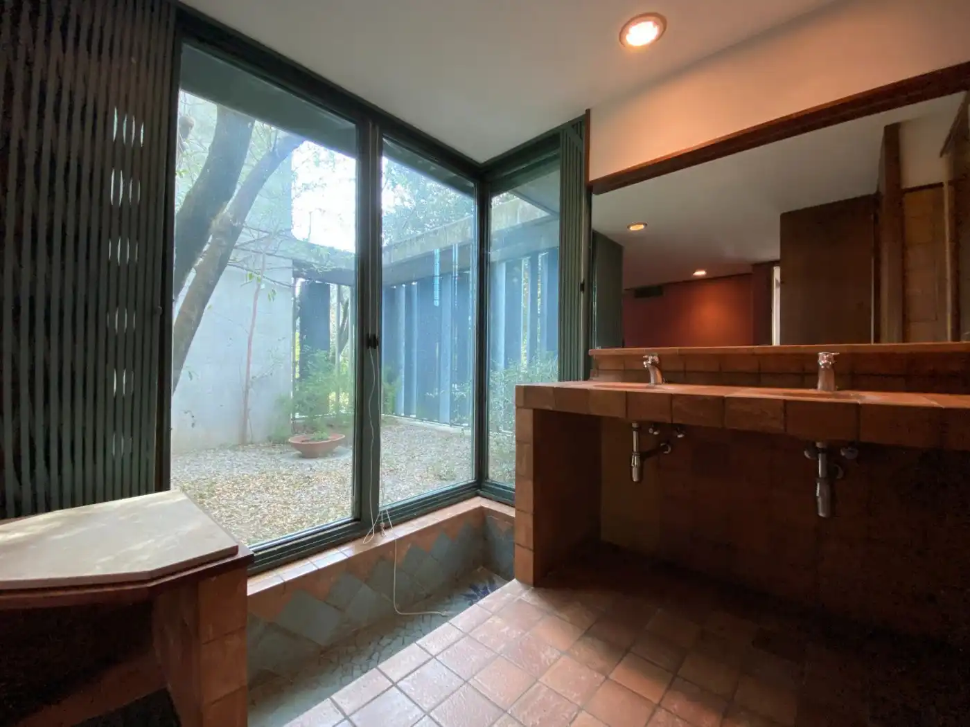 Baño de Casa o chalet en venta en Les Franqueses del Vallès con Calefacción, Jardín privado y Terraza