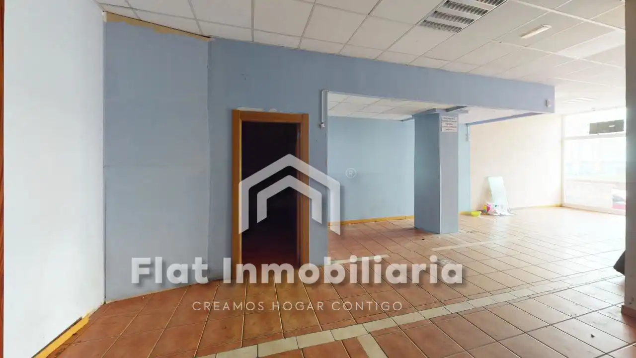 Local comercial en venda a Calle Pintor Eleazar Ortiz 4A, imagen 13