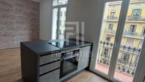 Kitchen of Flat for sale in  Barcelona Capital  with Air Conditioner, Heating and Terrace