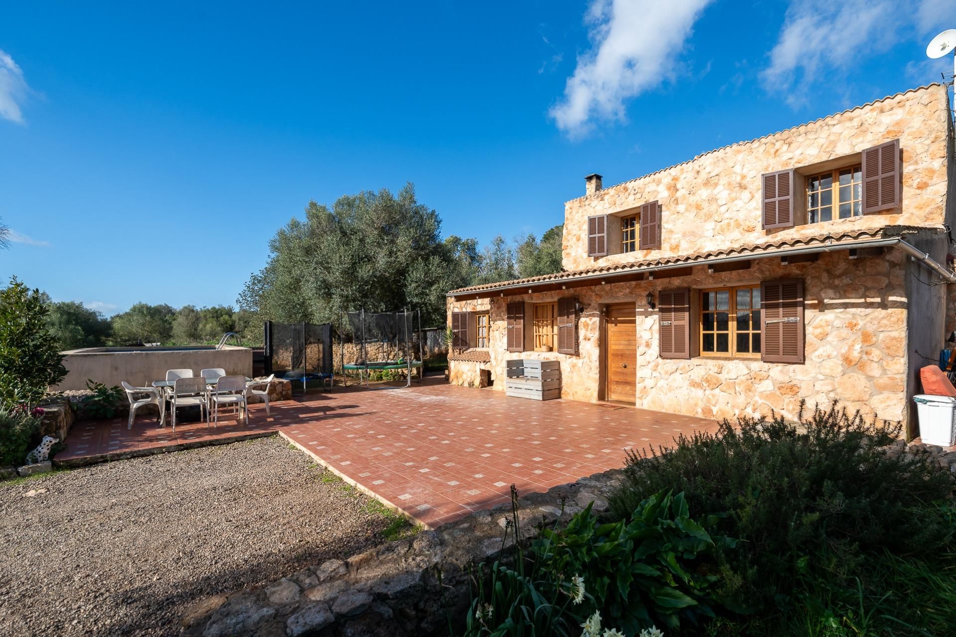 Vista exterior de Casa o chalet en venta en Algaida con Terraza, Trastero y Piscina