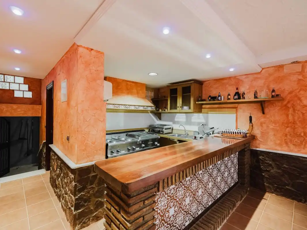 Cocina de Casa o chalet en venta en Benalmádena con Aire acondicionado, Calefacción y Jardín privado