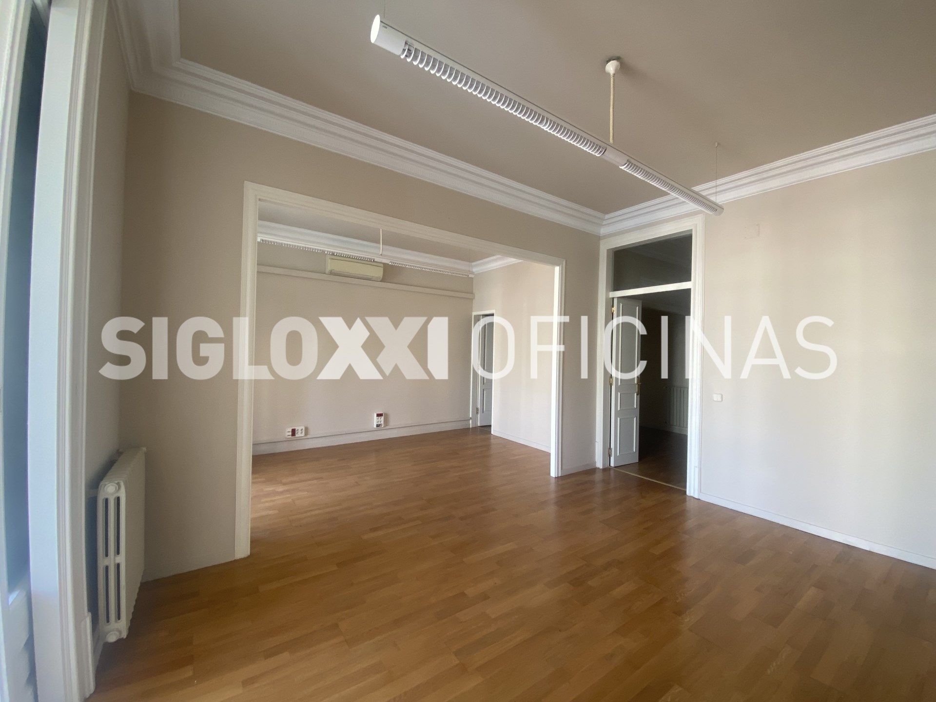 Office to rent in  Barcelona Capital  with Air Conditioner and Heating