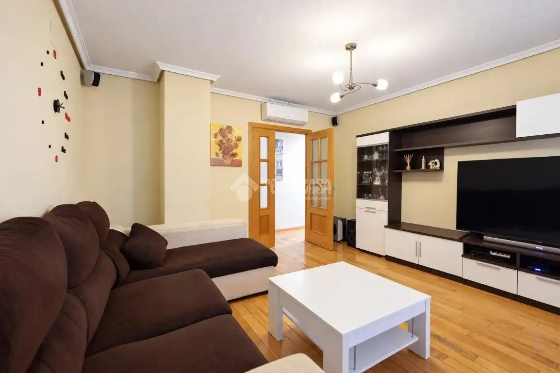 Flat for sale in Los Robles, imagen 4