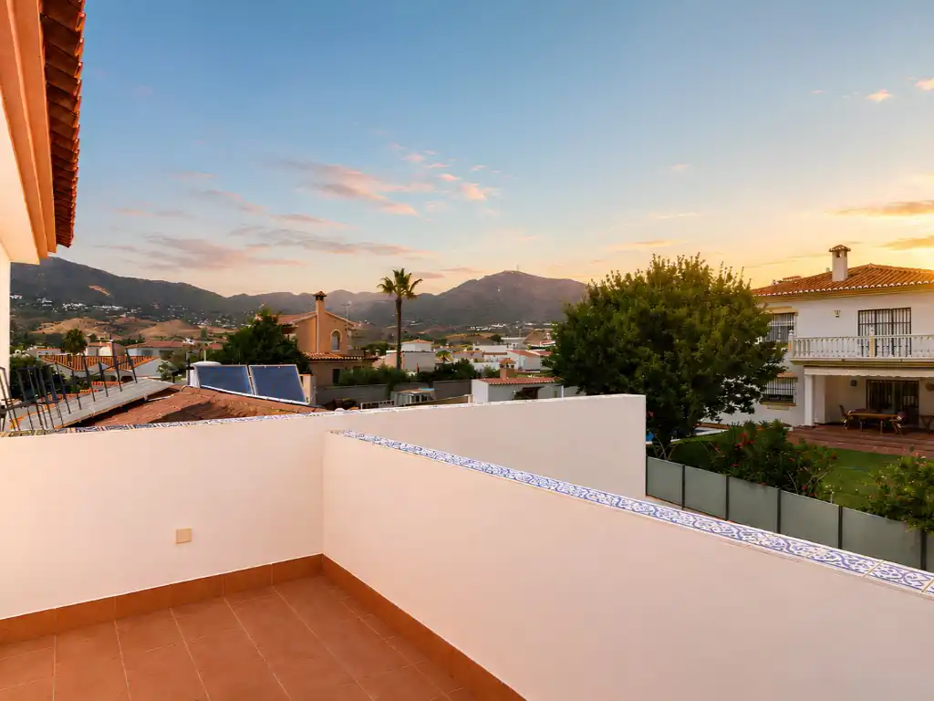 Terrassa de Casa o xalet en venda en Mijas amb Aire condicionat, Calefacció i Jardí privat