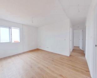 Bedroom of Apartment to rent in  Madrid Capital  with Terrace and Pets allowed