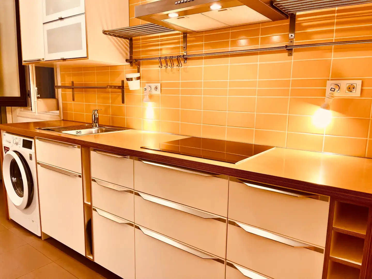 Cocina de Apartamento en venta en Madrid con Calefacción